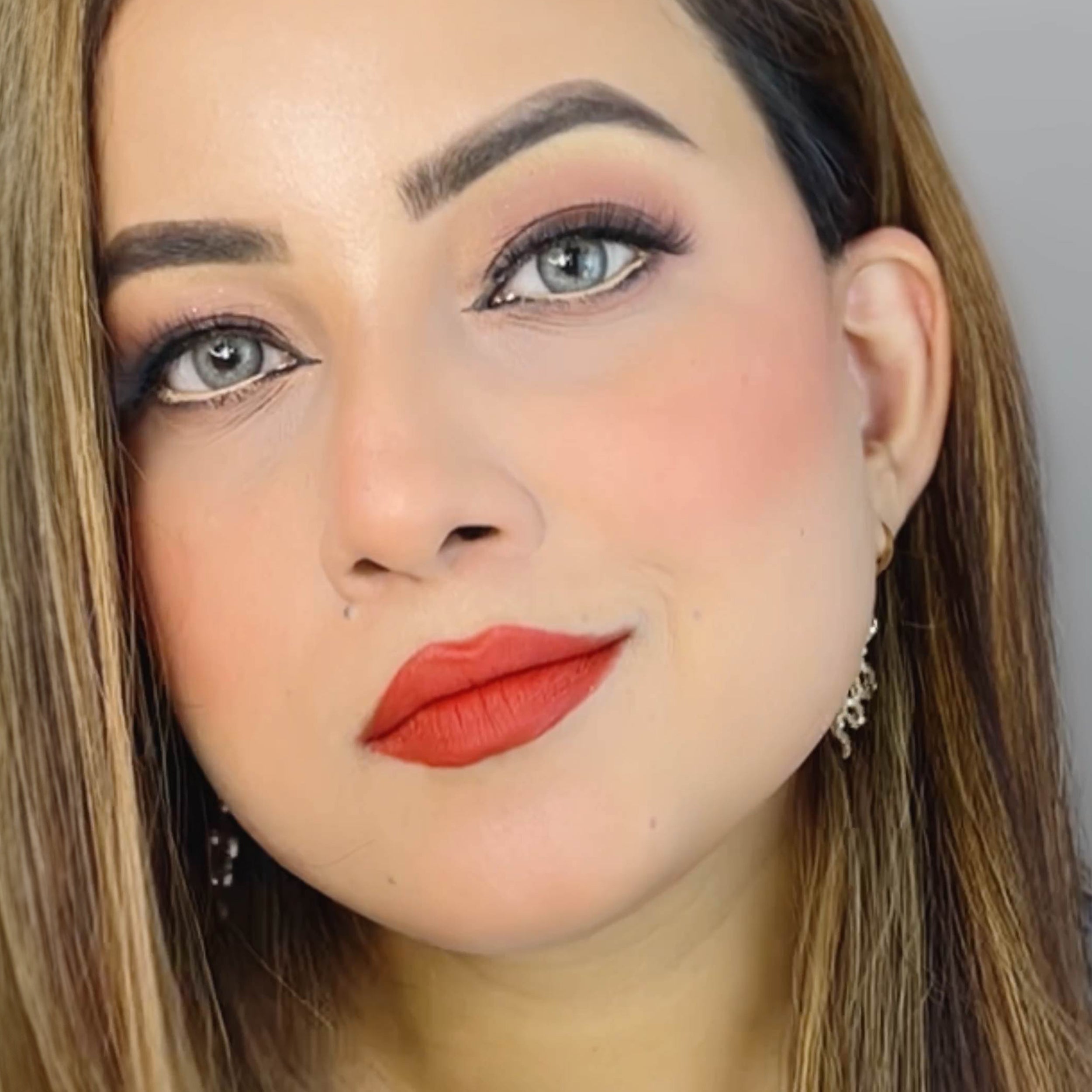 @gauristyles | Brown Eyes with Turquoise Lenses